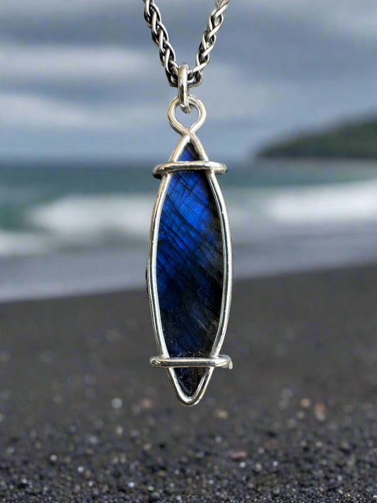 Blue Flame Labradorite & Argentium Silver Pendant
