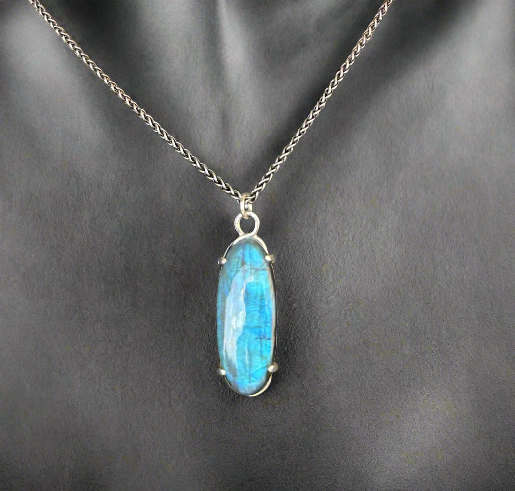 Labradorite & Argentium Silver Pendant