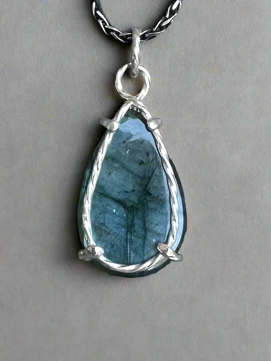 Labradorite & Argentium Silver Pendant