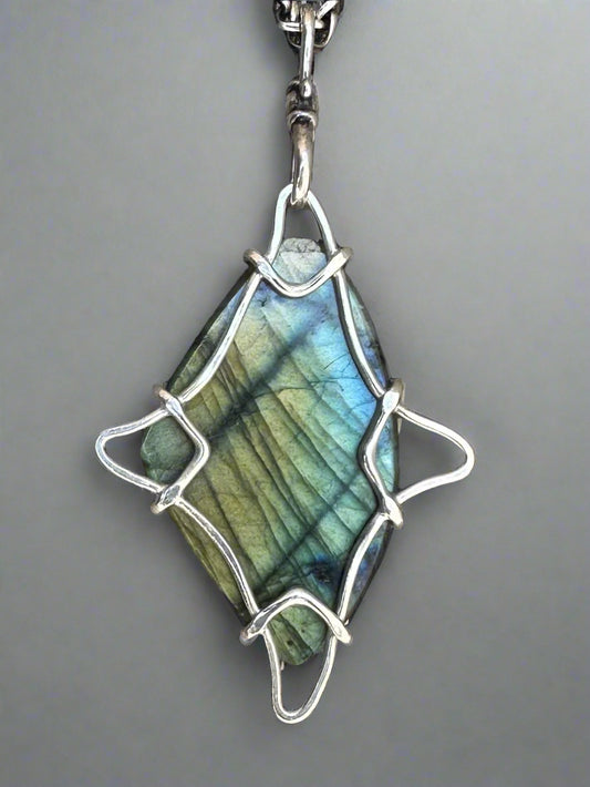 Faceted Labradorite & Argentium Silver Pendant