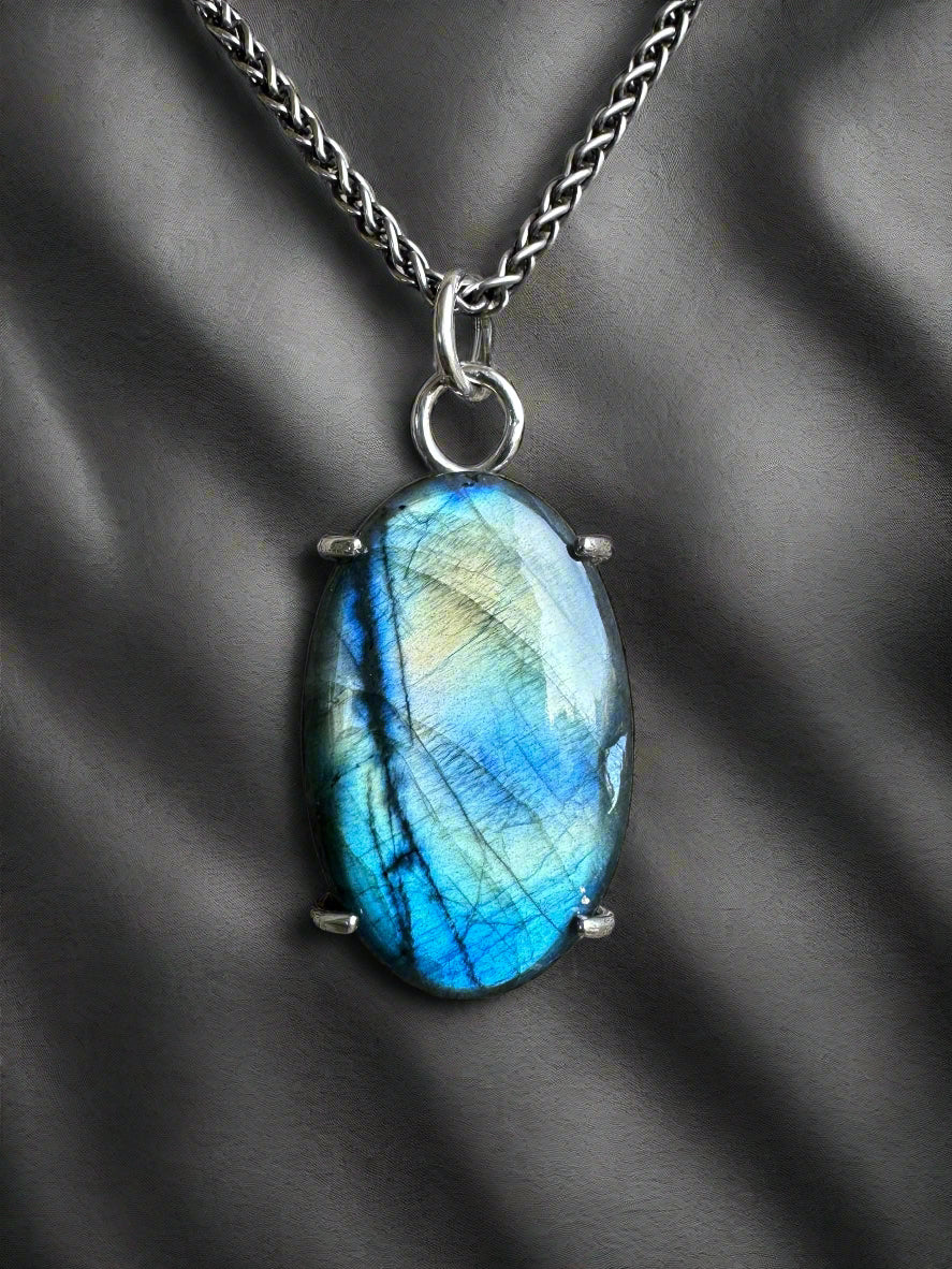 Labradorite & Argentium Silver Pendant