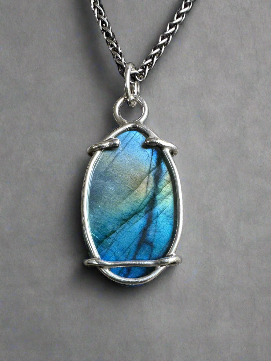 Labradorite & Argentium Silver Pendant
