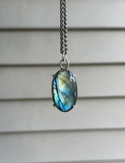 Labradorite & Argentium Silver Pendant